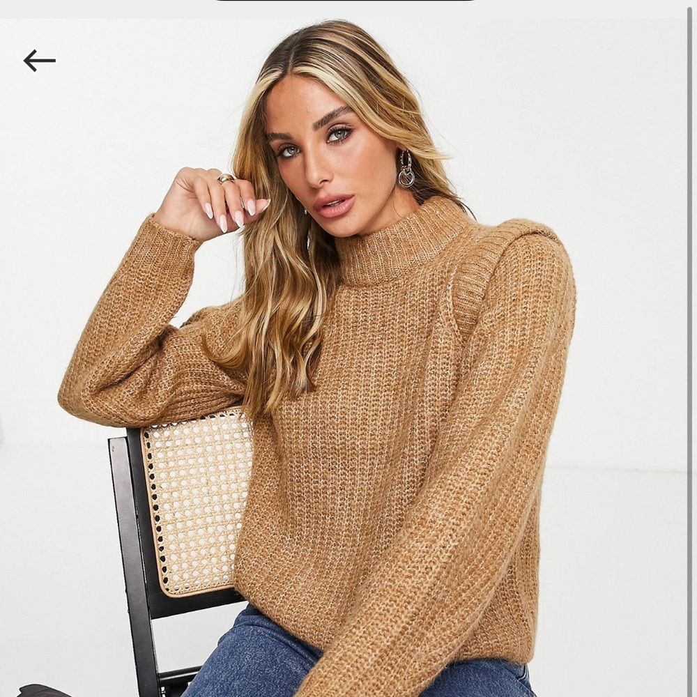 Vera Moda beige knit sweater